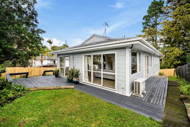 63 Weatherly Road, Torbay, Auckland - Carousel 2
