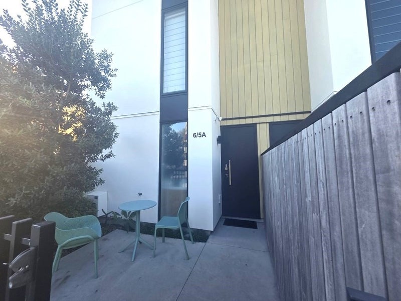 5A Maranui Street, Mount Maunganui, Mount Maunganui - Carousel 2