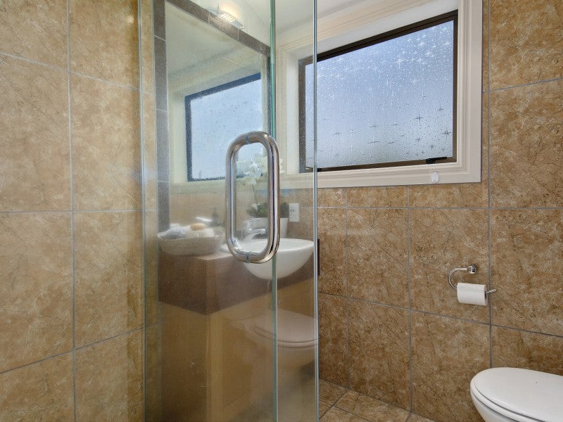 5A Hinewa Road, Otumoetai, Tauranga - Carousel 24