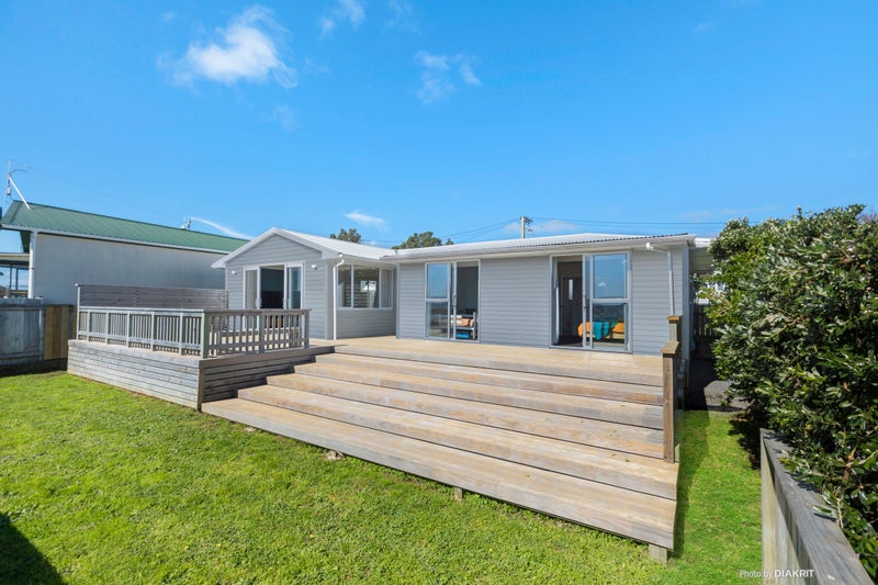 34 Kekerenga Street, Strathmore Park, Wellington - Carousel 1