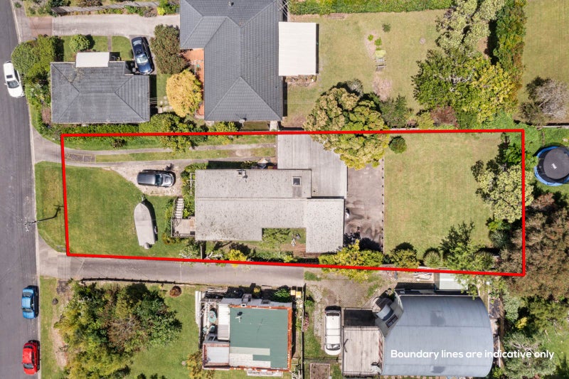 13 Sealy Road, Torbay, Auckland - Carousel 2
