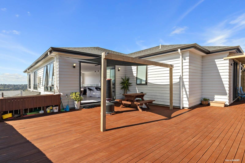1 Matuka Lane, Ranui, Auckland - Carousel 2