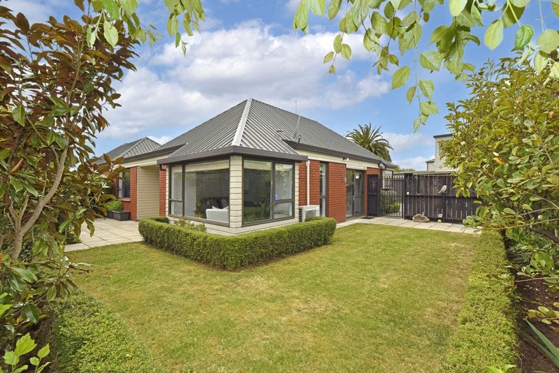 2/6 Gatonby Place, Avonhead, Christchurch - Carousel 2