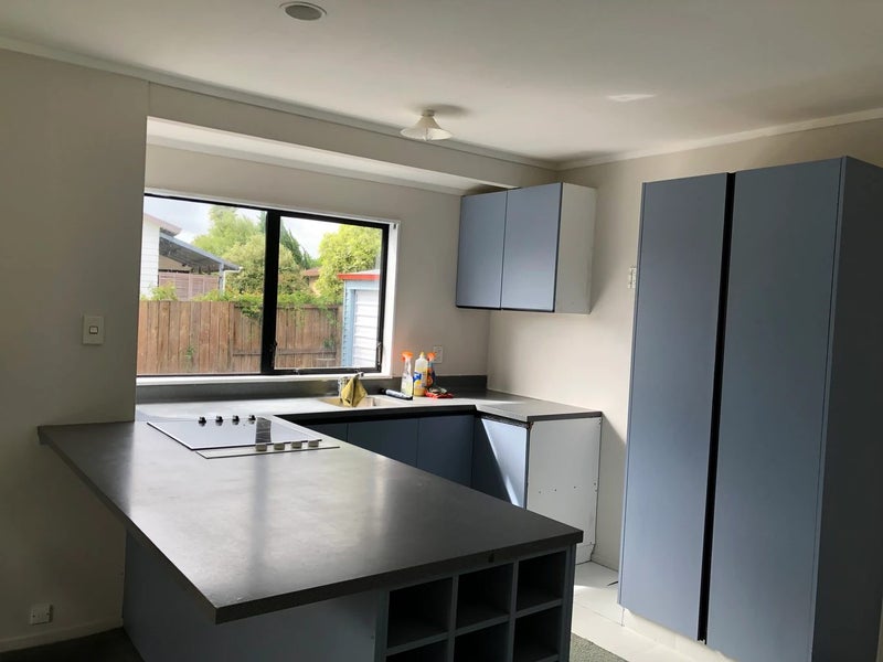 12 Cromwell Drive, Fitzroy, Hamilton - Carousel 2