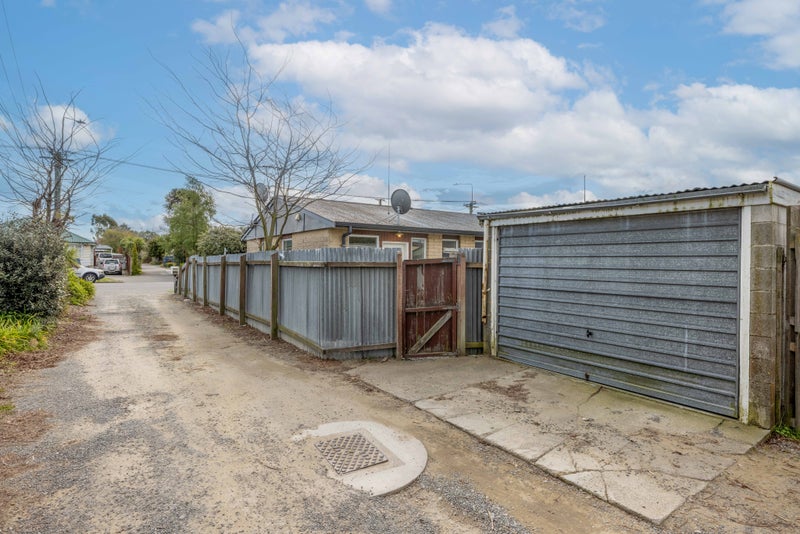 2/30 Bassett Street, Burwood, Christchurch - Carousel 12