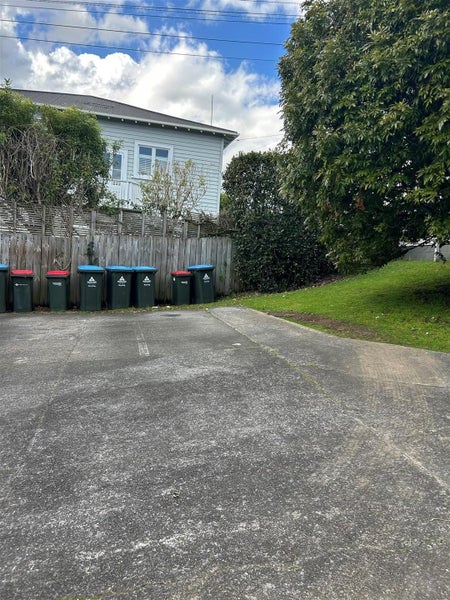 1/7 Western Springs Road, Western Springs, Auckland - Carousel 13