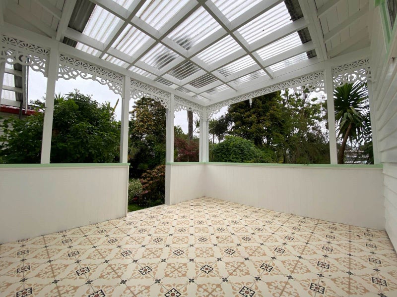 31 Sturges Avenue, Otahuhu, Auckland - Carousel 23