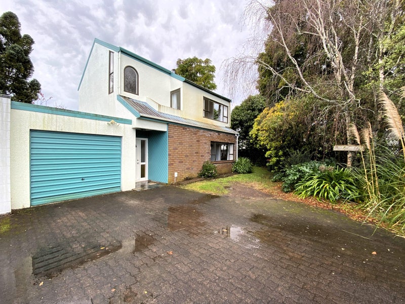 396B River Road, Fairfield, Hamilton - Carousel 1