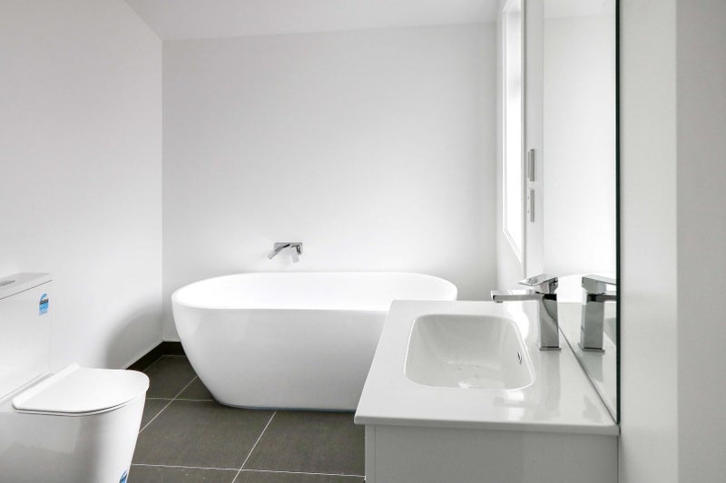 1B Raymond Terrace, Fairfield, Lower Hutt - Carousel 8