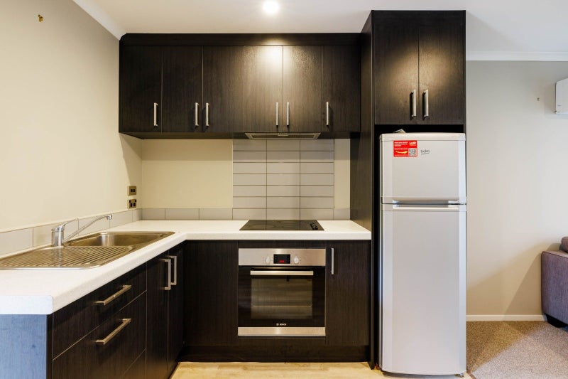 2/181 Knighton Road, Hillcrest, Hamilton - Carousel 2