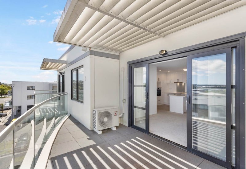 402/46 Rosedale Road, Rosedale, Auckland - Carousel 16