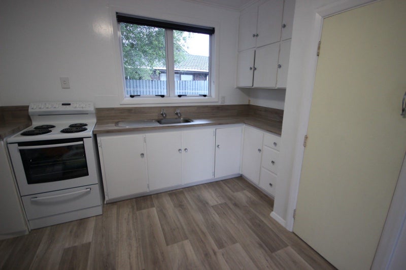 185A Park Road, West End, Palmerston North - Carousel 2