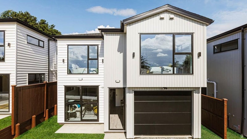 16A Smedley Street, Manurewa, Auckland - Carousel 1