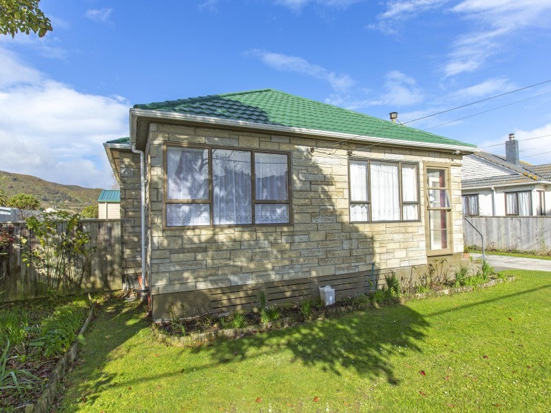 40 Reynolds Street, Taita, Lower Hutt - Carousel 2