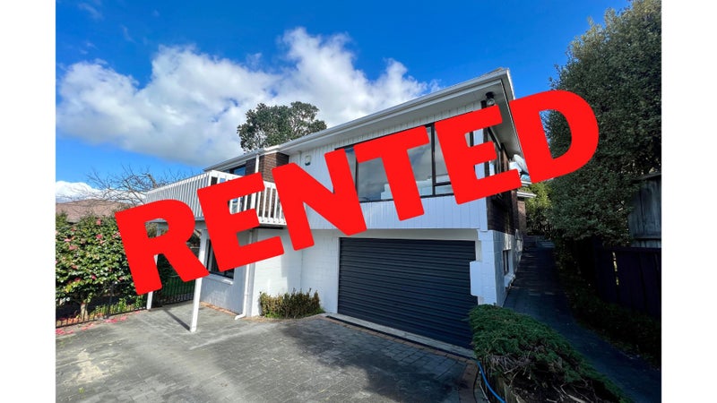 1/114 Ocean View Road, Northcote, Auckland - Carousel 1