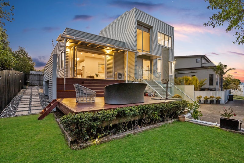 9 Te Arawa Street, Orakei, Auckland - Carousel 2