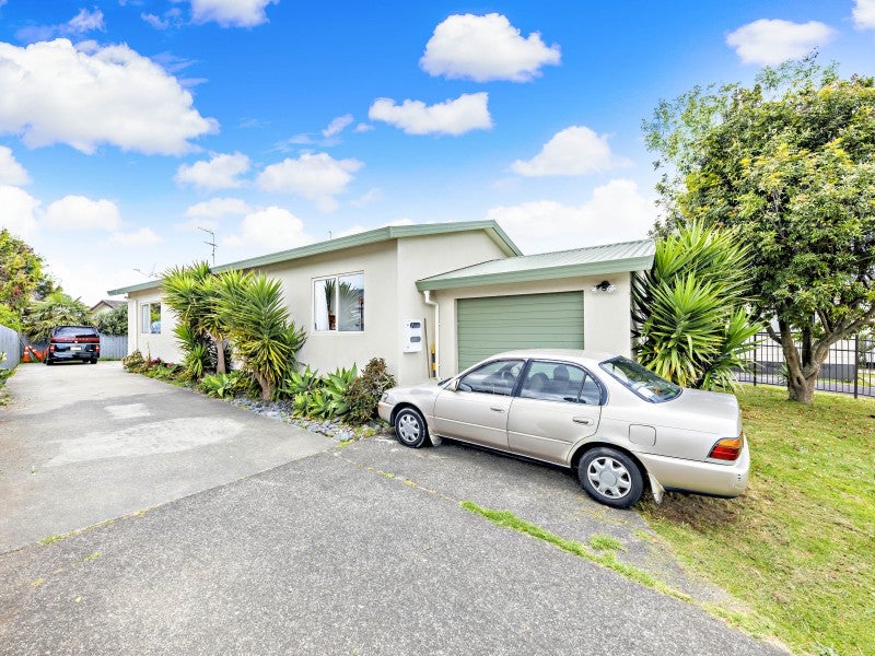 39 Limond Street, Randwick Park, Auckland - Carousel 1