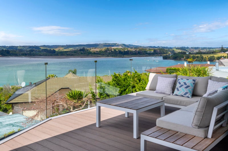 15 Tui Vale Road, Shelly Park, Auckland - Carousel 1