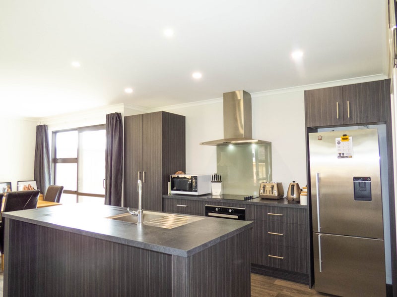 1/5 Hall Street, Kihikihi, Te Awamutu - Carousel 2