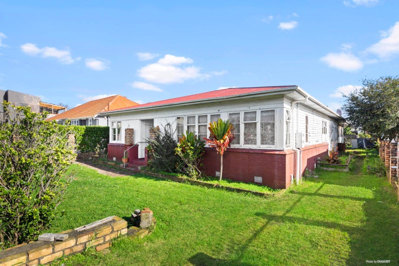 507 Sandringham Road, Sandringham, Auckland - Carousel 2