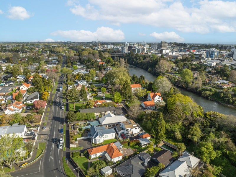 311 River Road, Claudelands, Hamilton - Carousel 22