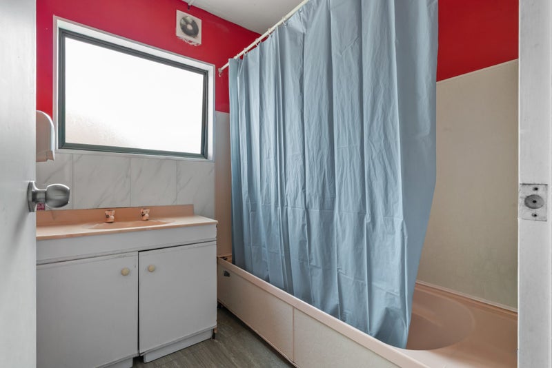 32B Sikkim Crescent, Clover Park, Auckland - Carousel 10