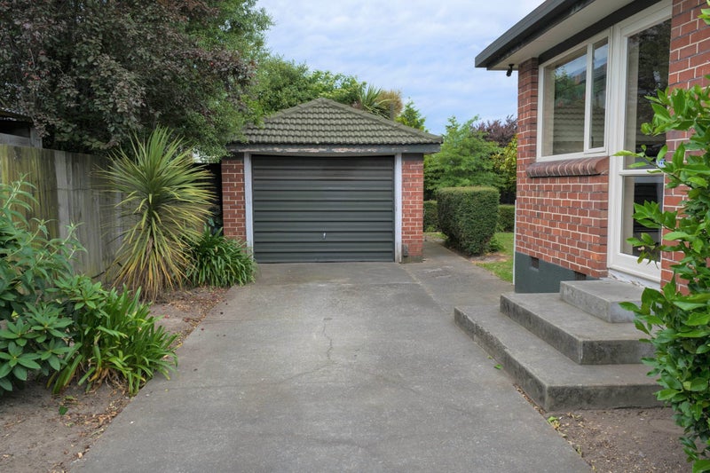 220 Greers Road, Bryndwr, Christchurch - Carousel 1