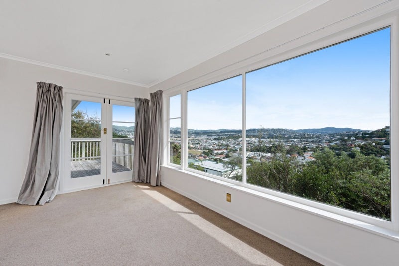 63A Tannadyce Street, Strathmore Park, Wellington - Carousel 1