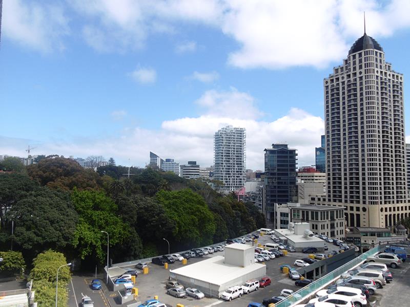 9C/8 Bankside Street, Auckland Central, Auckland - Carousel 1