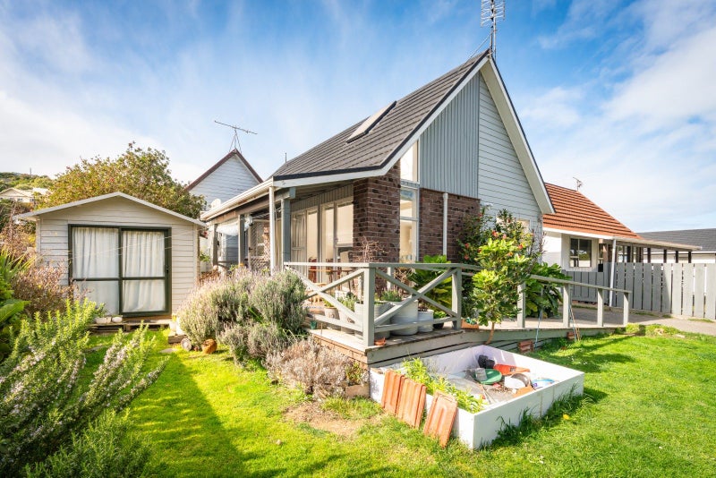 50 Weka Street, Miramar, Wellington - Carousel 1