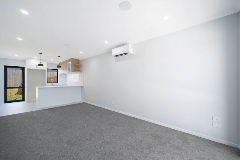 4B Becker Drive, Weymouth, Auckland - Carousel 2