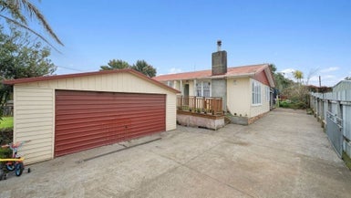 1/3 Wellesley Road, Māngere Bridge, Auckland - Carousel 1
