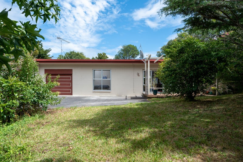 2/16 Kayeleen Place, Howick, Auckland - Carousel 14