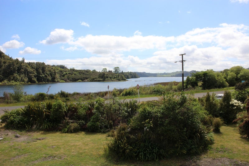 137 State Highway 30 , Lake Rotoma, Rotorua - Carousel 2