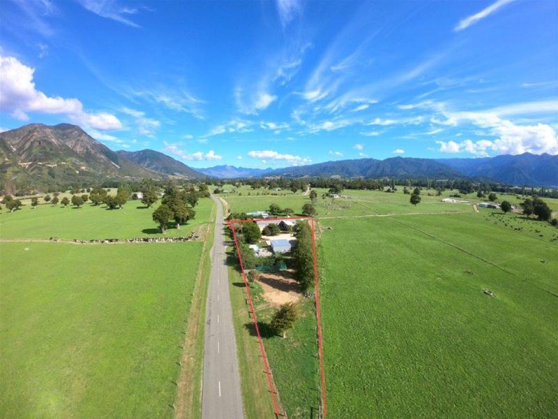 246 East Takaka Road, Takaka - Carousel 1