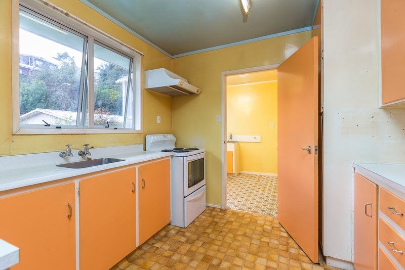 1/21 Kerria Place, Sunnynook, Auckland - Carousel 2