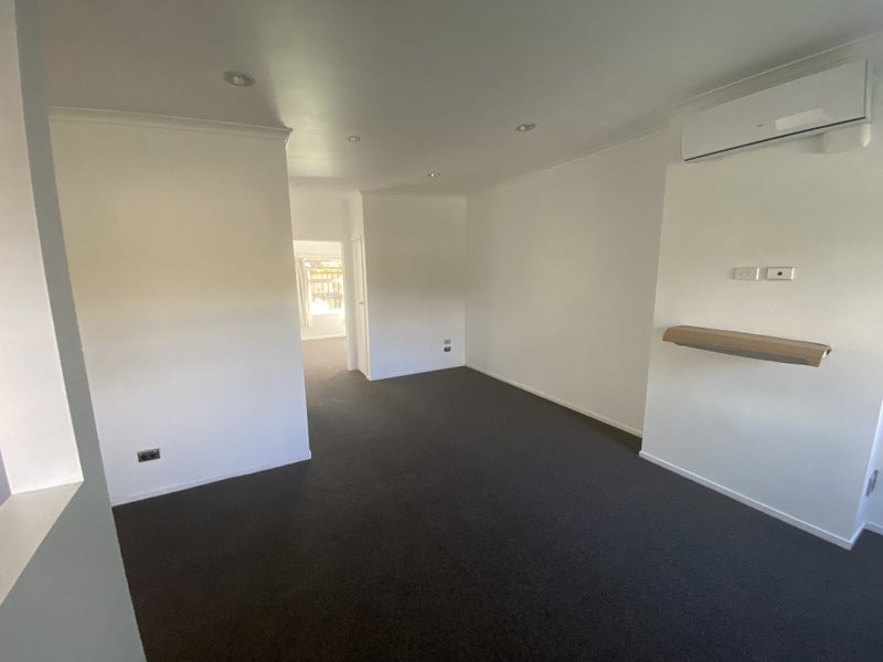 14/46 Peachgrove Road, Hamilton East, Hamilton - Carousel 2