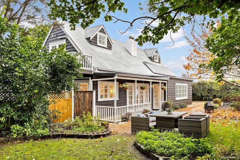 65 Kings Road, Panmure, Auckland - Carousel 1