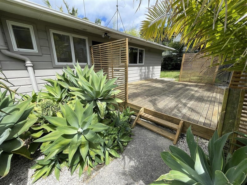 32B Lyttelton Avenue, Forrest Hill, Auckland - Carousel 16