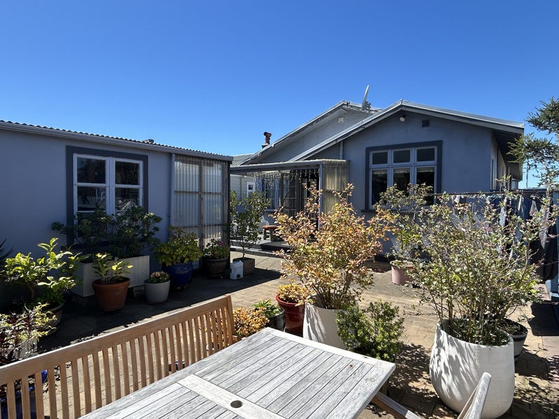7 Palm Avenue, Lyall Bay, Wellington - Carousel 2