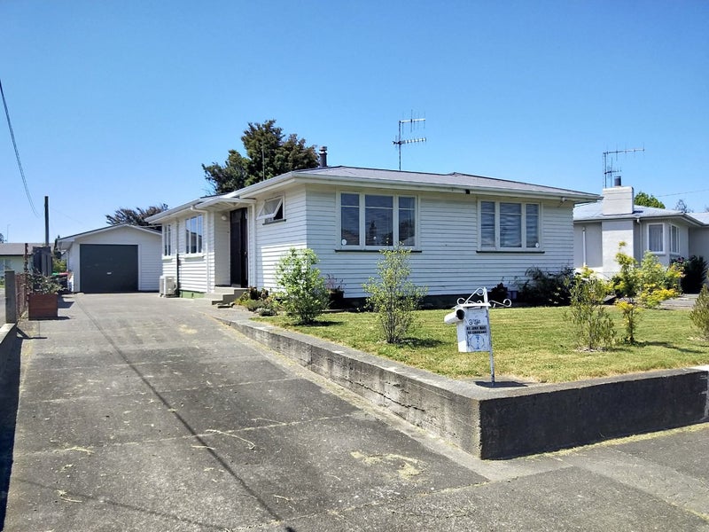 36 Darwin Crescent, Maraenui, Napier - Carousel 1