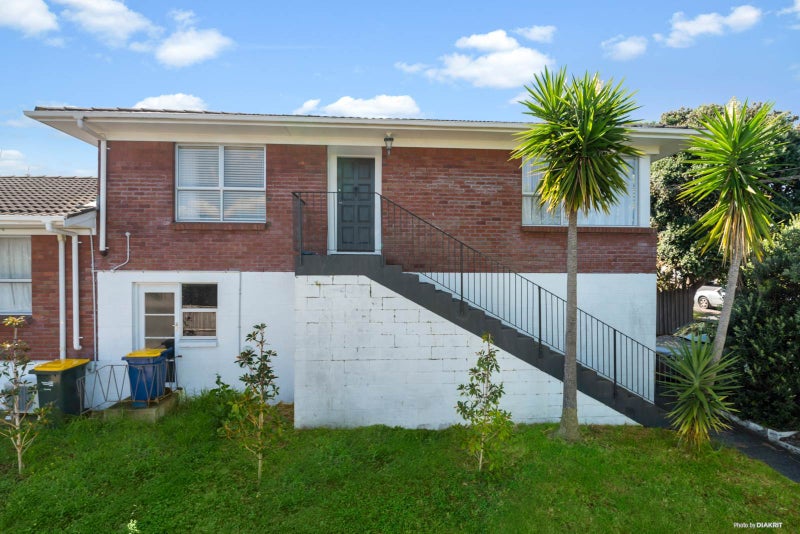 1/13 Richards Ave, Forrest Hill, North Shore City - Carousel 1