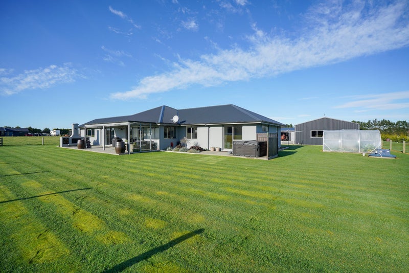 81 Mika Way, Lorneville, Invercargill - Carousel 1