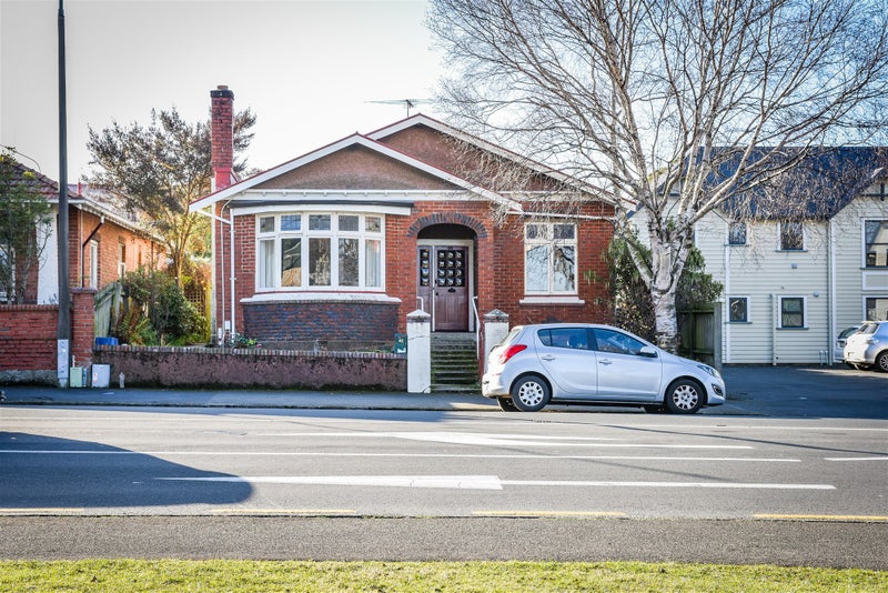 42A Dundas Street, North Dunedin, Dunedin - Carousel 1