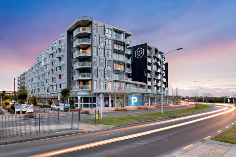 403/3 Rose Garden Lane, Albany, Auckland - Carousel 1