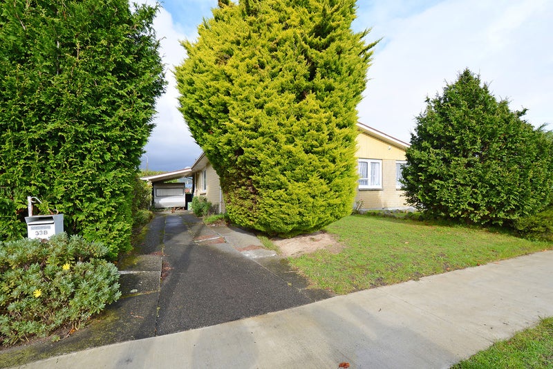 33A Burns Grove, Trentham, Upper Hutt - Carousel 1