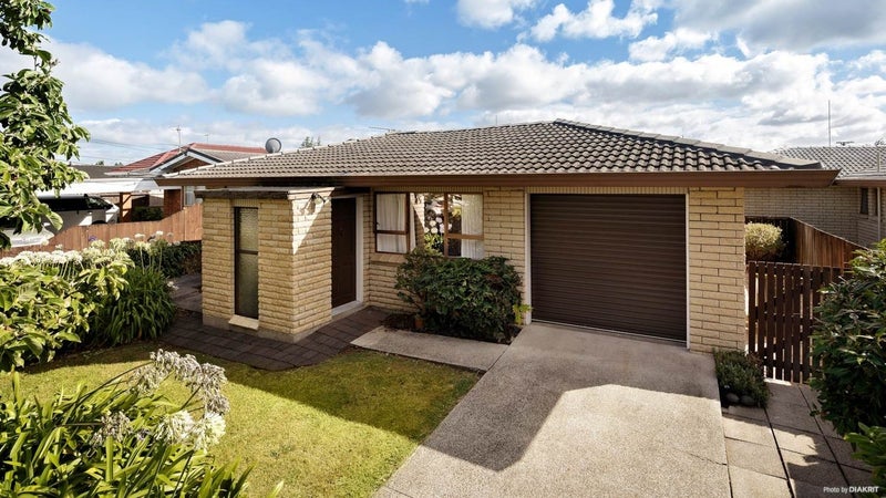 16A Scott Road, Papatoetoe, Auckland - Carousel 1