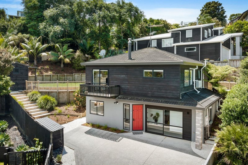 2/59 Topliss Drive, Northcross, Auckland - Carousel 1