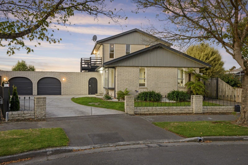 16 Daytona Place, Parklands, Christchurch - Carousel 1