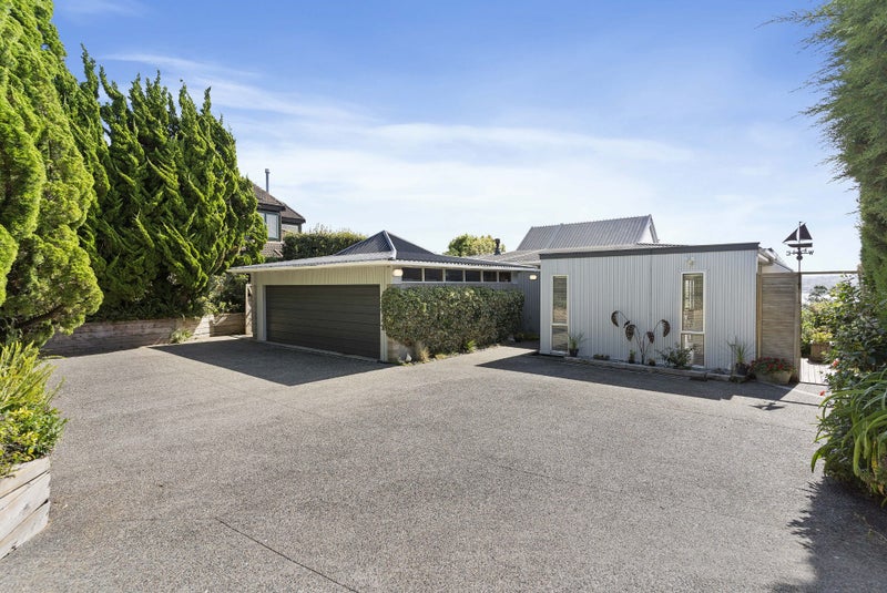 242 Hurstmere Road, Takapuna, Auckland - Carousel 1